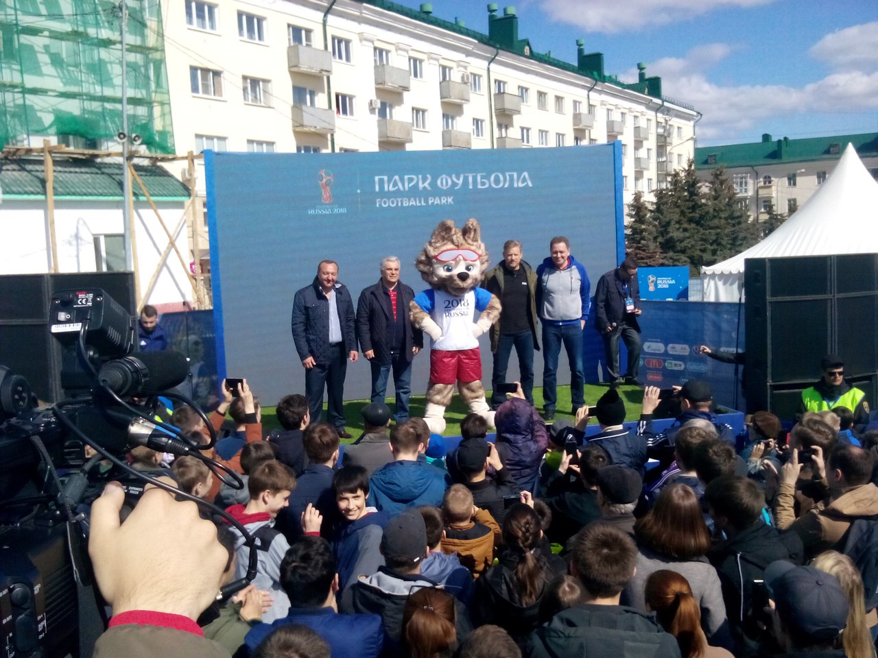 В Саранске за два дня в парке футбола побывало 17 000 человек | ГТРК  Мордовия