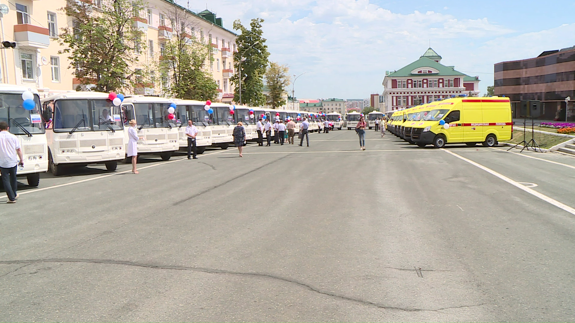 43 единицы техники поступило в автопарк здравоохранения Мордовии | ГТРК  Мордовия