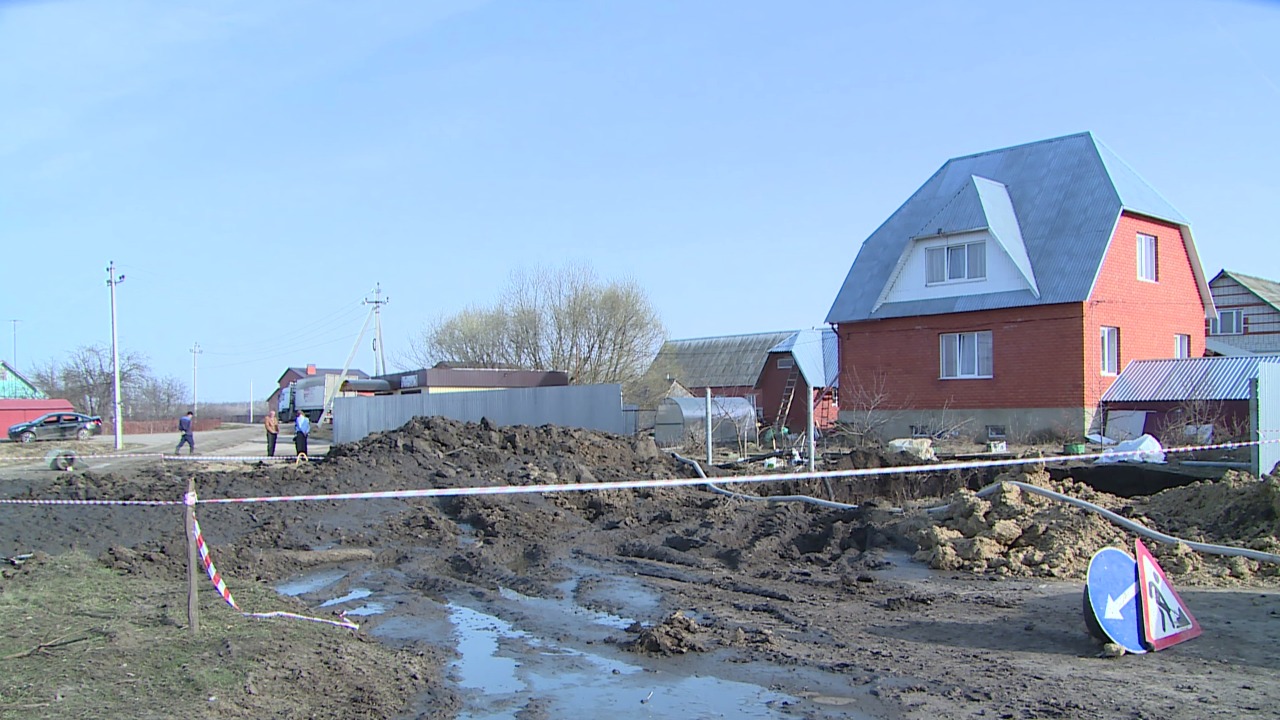 Жители дома в Рузаевке боятся оказаться под землёй | ГТРК Мордовия